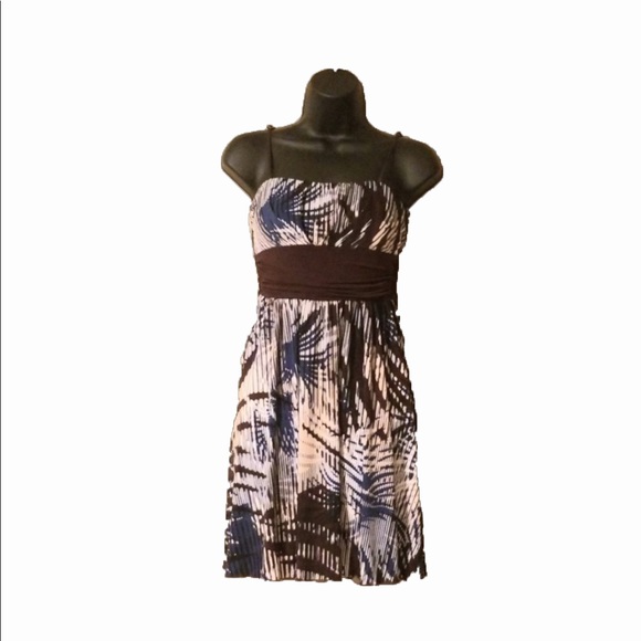 Speechless Dresses & Skirts - Cute Speechless Short Brown Dress, Small